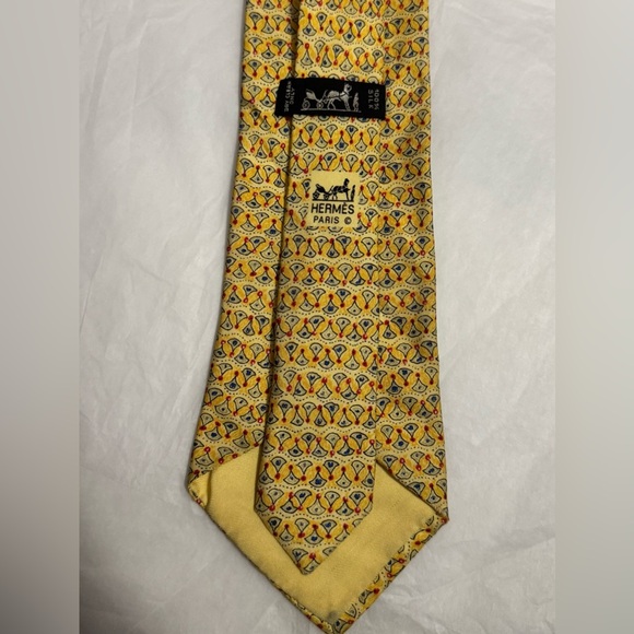 Hermes AUTHENTIC Vintage Yellow Patterned Red Blue 100% Silk Tie - Picture 7 of 16